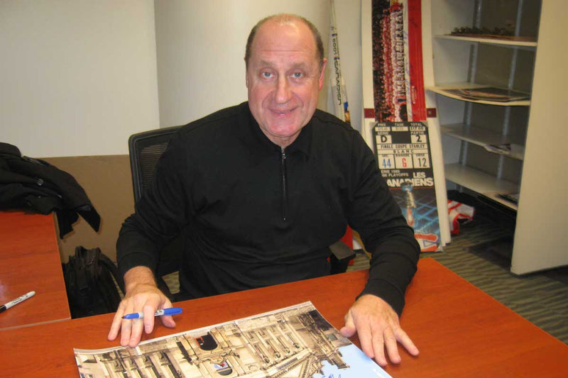 Bob Gainey private signing at the Bell Centre in Montreal, Quebec, December 2014