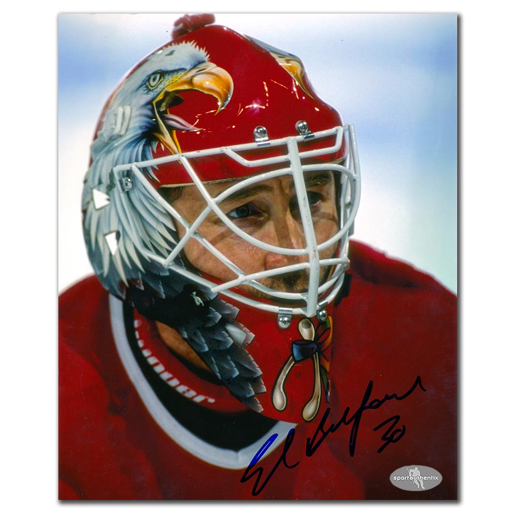 Ed Belfour autographed Chicago Blackhawks 8x10 photo close-up