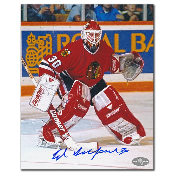 Ed Belfour autographed Chicago Blackhawks 8x10 photo during game action
