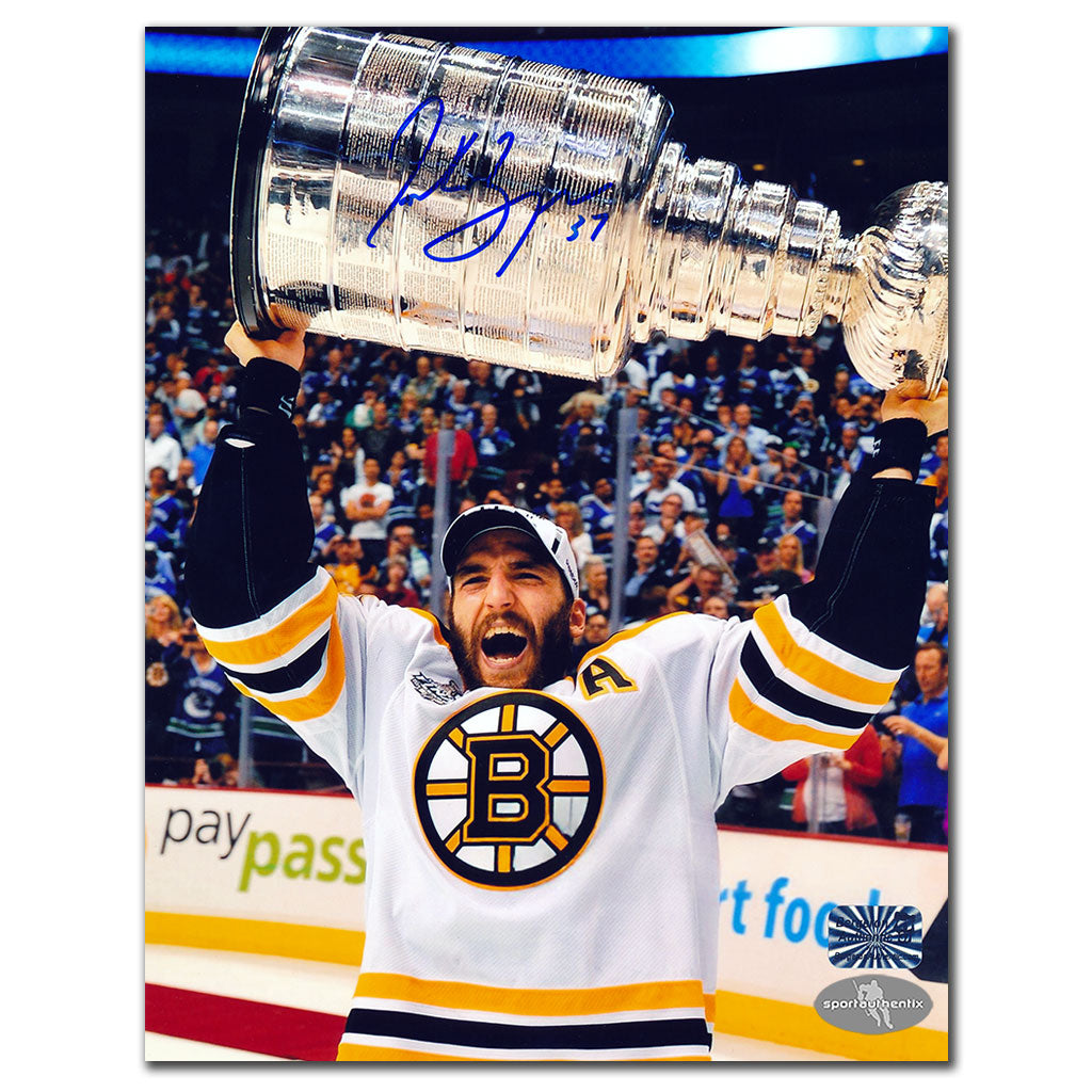 Patrice Bergeron Boston Bruins 2011 STANLEY CUP Autographed 8x10
