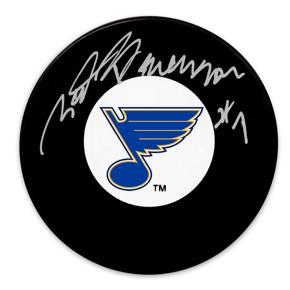 Rondelle autographiée par Red Berenson des Blues de St. Louis
