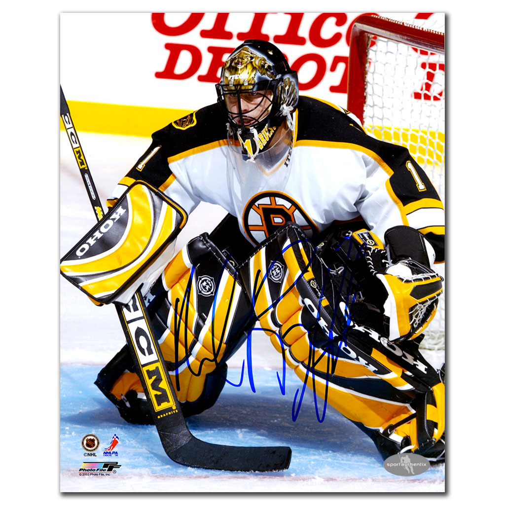 Andrew Raycroft Boston Bruins Autographed 8x10 Photo