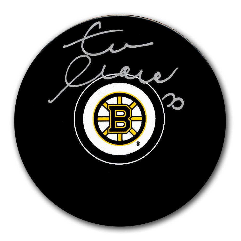 Zdeno Chara Boston Bruins Autographed Puck - Sport Authentix Inc