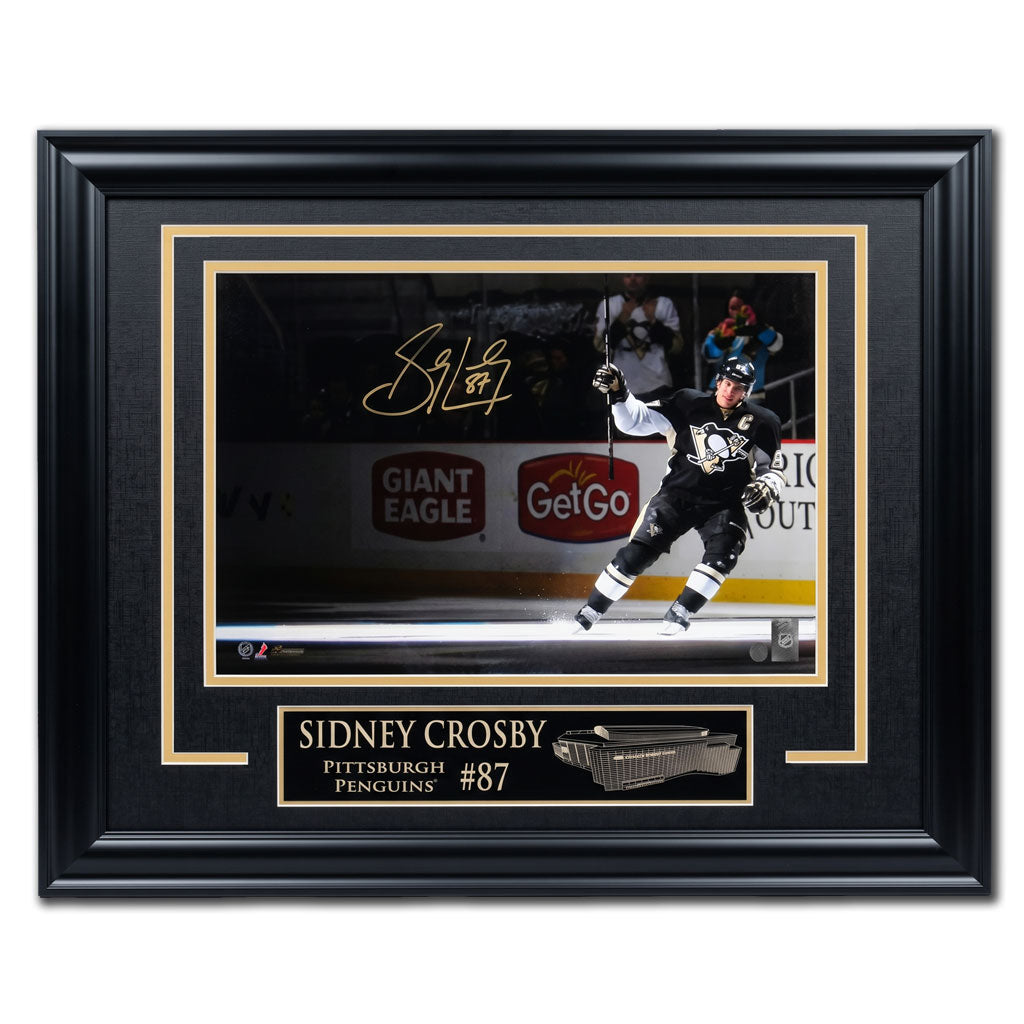 Sidney Crosby Autographed Pittsburgh Penguins Framed 16x20 Photo - Frameworth