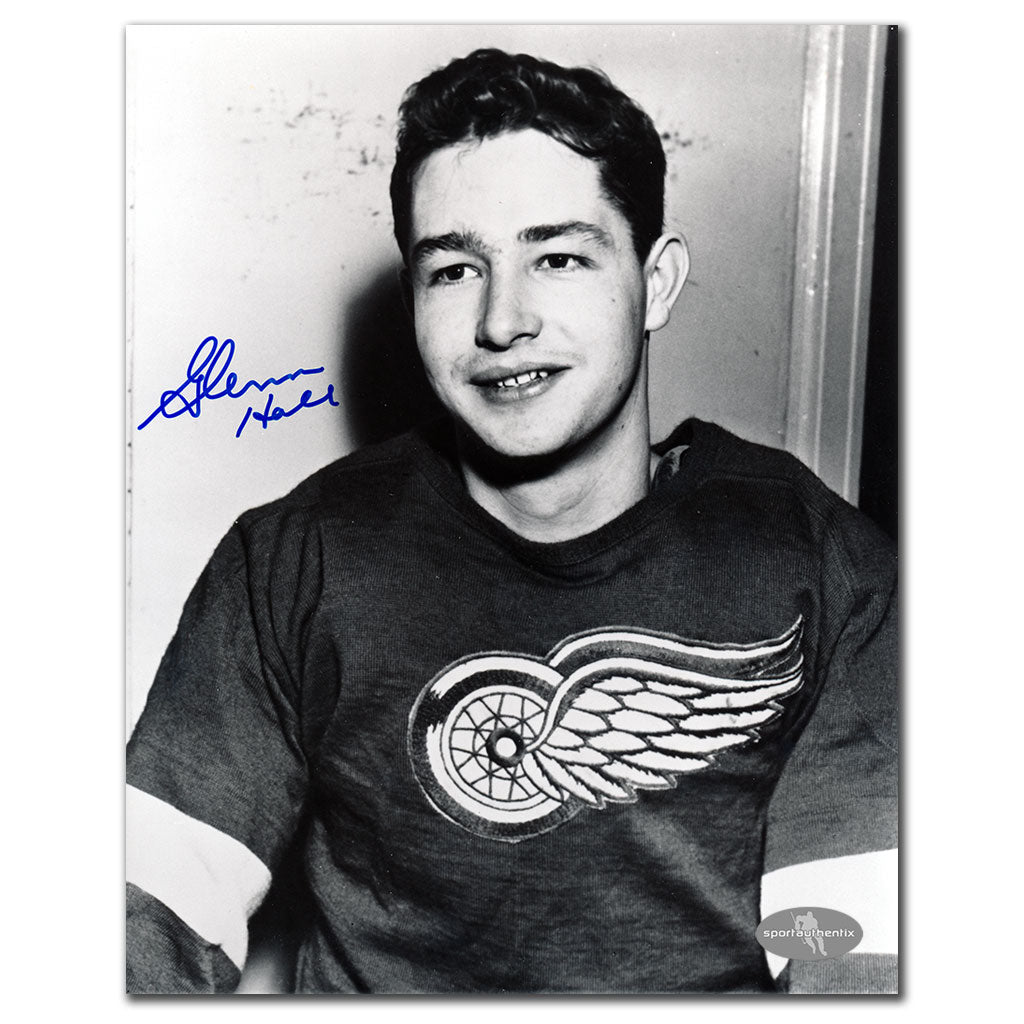 Glenn Hall Detroit Red Wings Autographed 8x10 Photo