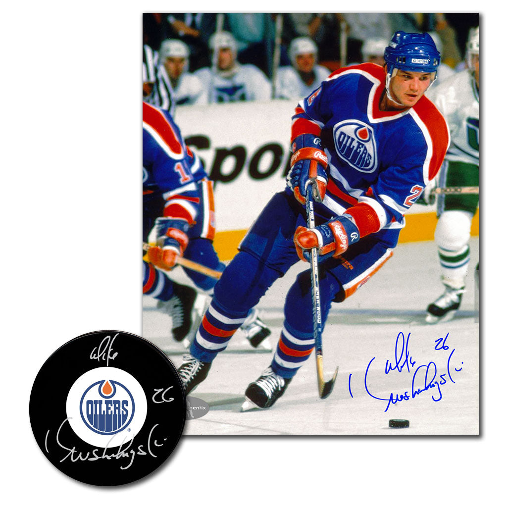 Mike Krushelnyski autographed Edmonton Oilers hockey puck and 8x10 photo combo