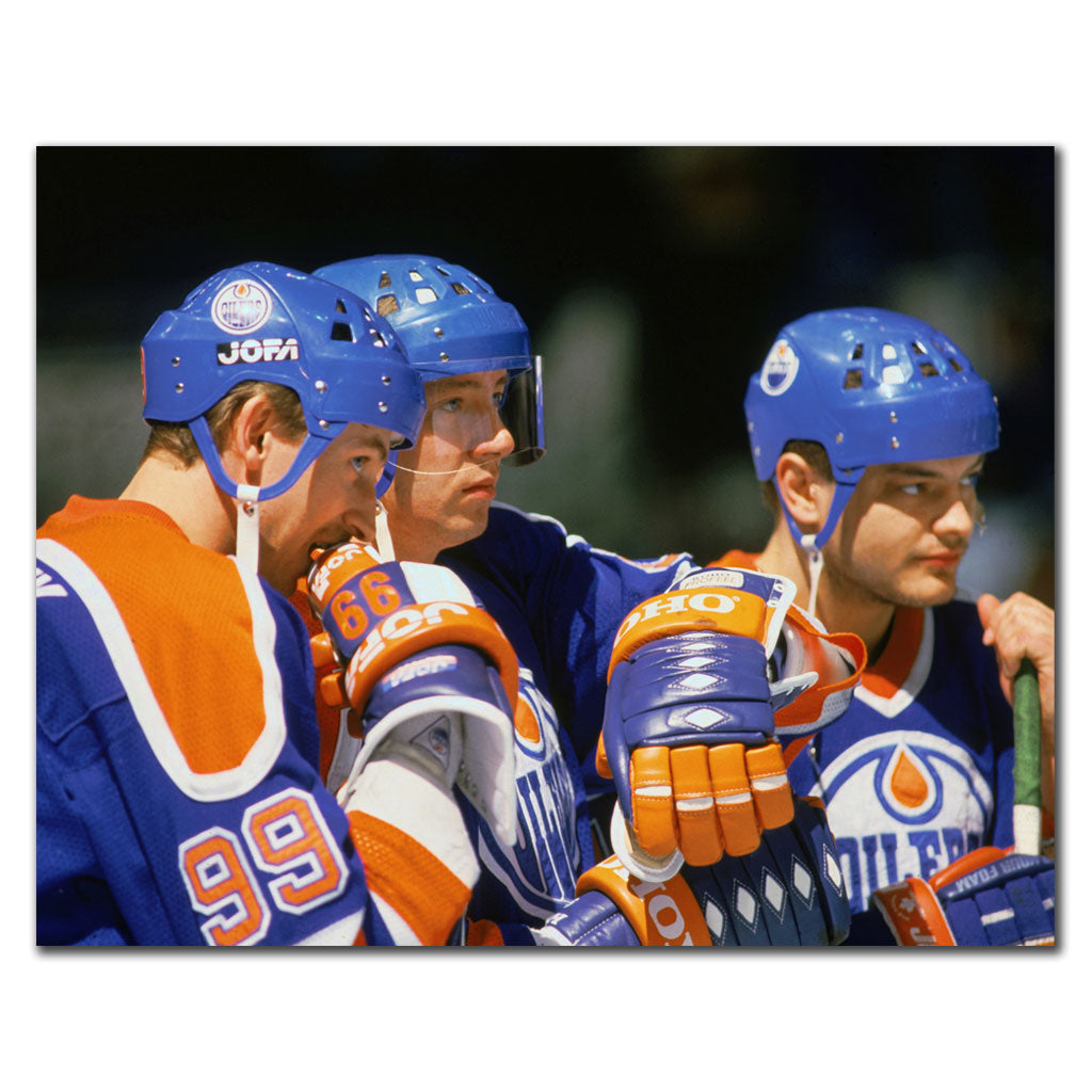 Jari Kurri Pre-Order Edmonton Oilers Autographed 16x20 (3) - Sport Authentix Inc