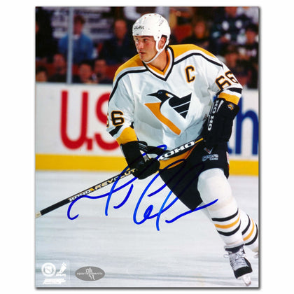 Mario Lemieux Pittsburgh Penguins RUSH Signed 8x10 photo, signature on image of #66 skating, unframed collector’s item.