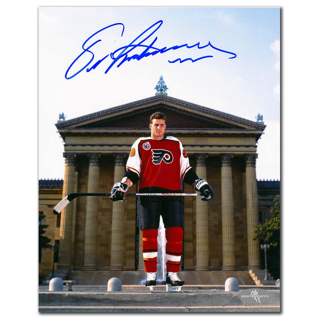Eric Lindros autographed Philadelphia Flyers 8x10 photo standing in front of the Philadelphia Museum of Art