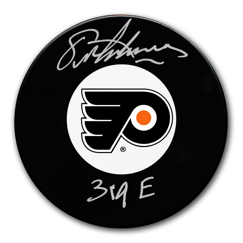 Eric Lindros autographed Philadelphia Flyers hockey puck with his nickname, Big E