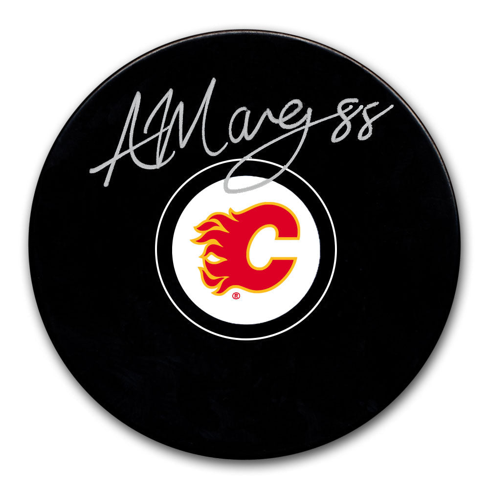 Rondelle autographiée des Flames de Calgary par Andrew Mangiapane
