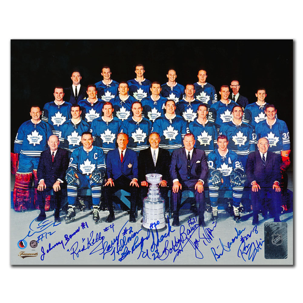 Équipe de la Coupe Stanley des Maple Leafs de Toronto 1967 dédicacée 8x10 signée par 10