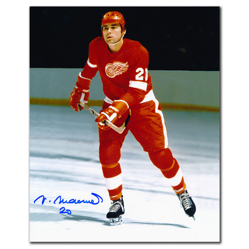 Vaclav Nedomansky Detroit Red Wings Autographed 8x10