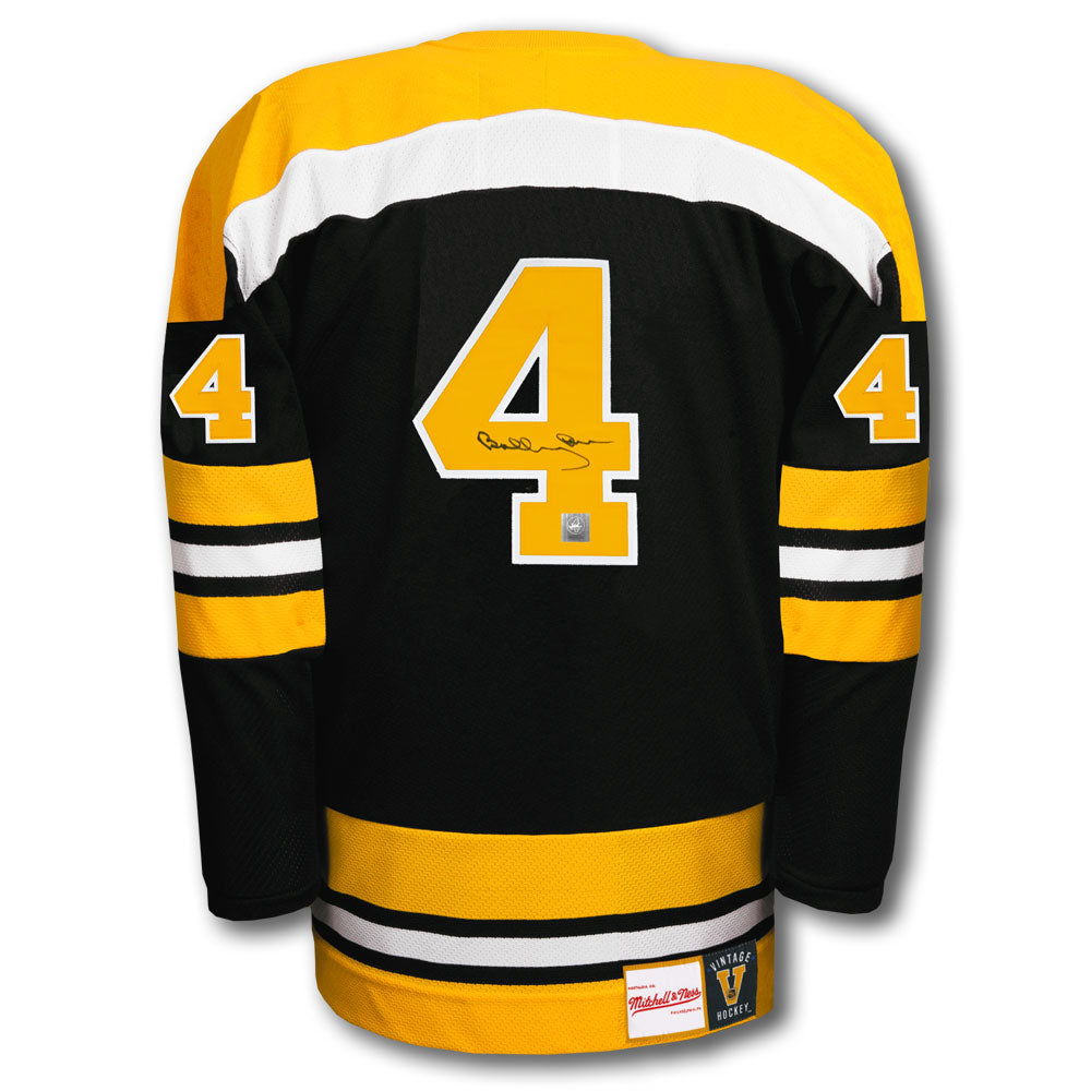 Bobby Orr Boston Bruins Mitchell & Ness Autographed Jersey GNR