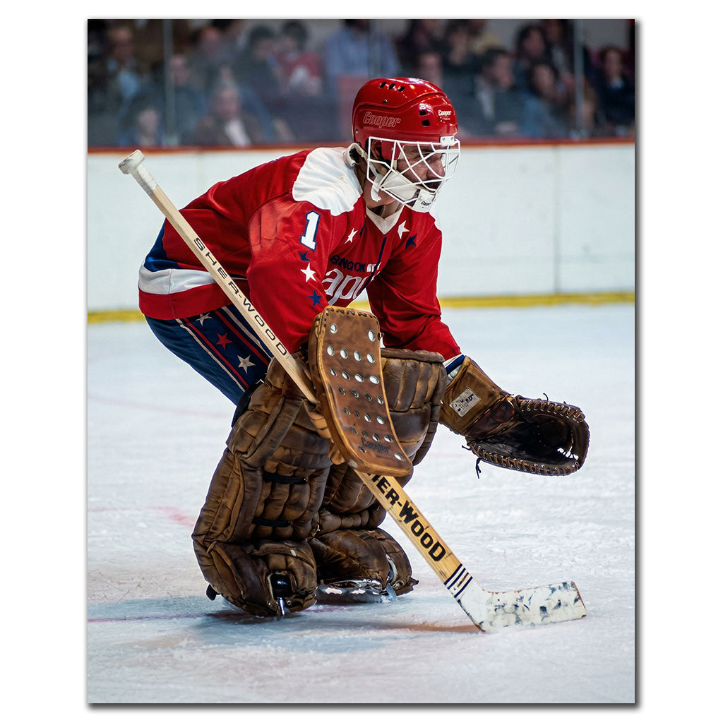 Gary Smith Pre-Order 8x10 photo, hand-signed in bold ink, perfect memorabilia for dedicated Washington Capitals collectors.