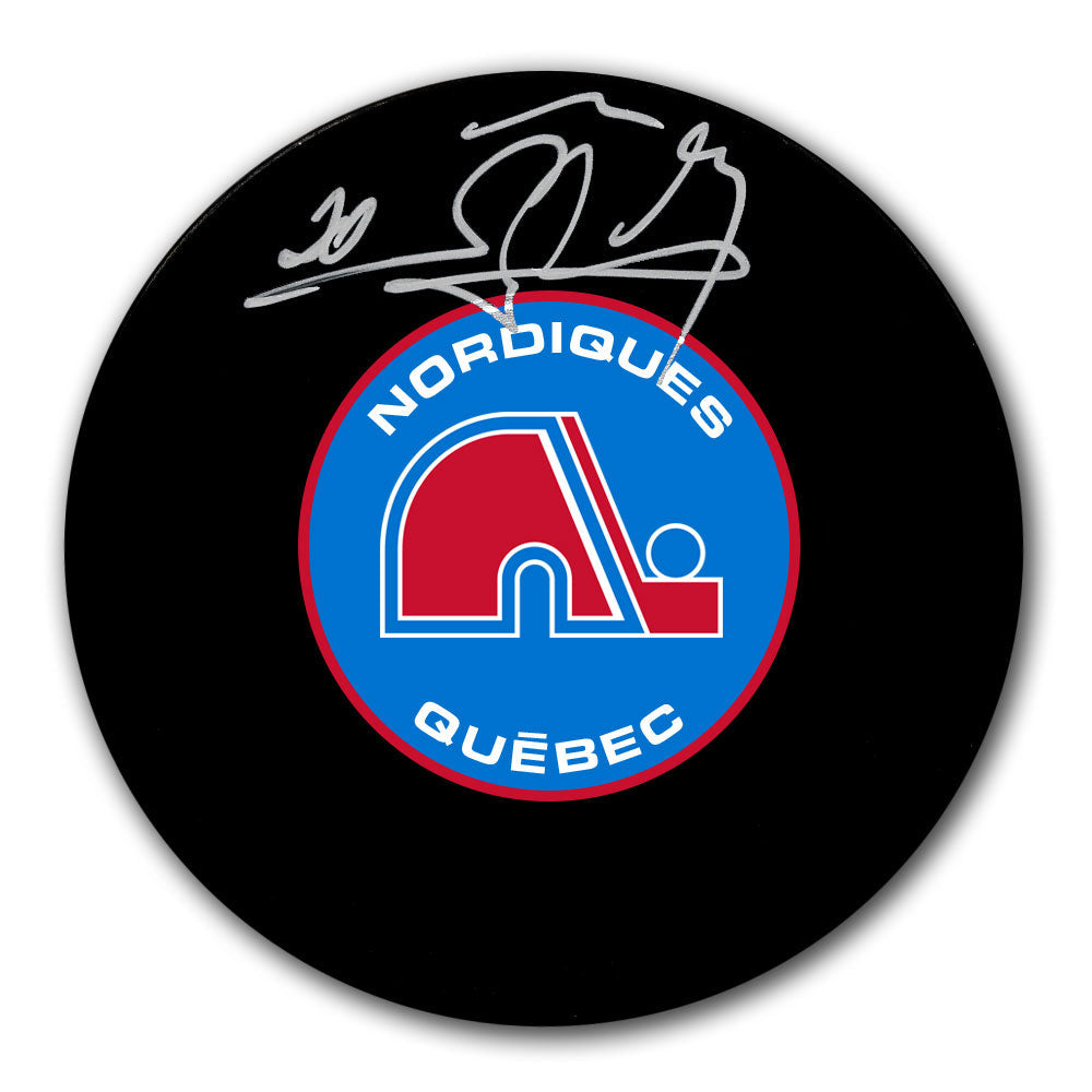 Rondelle autographiée des Nordiques de Québec par Anton Stastny