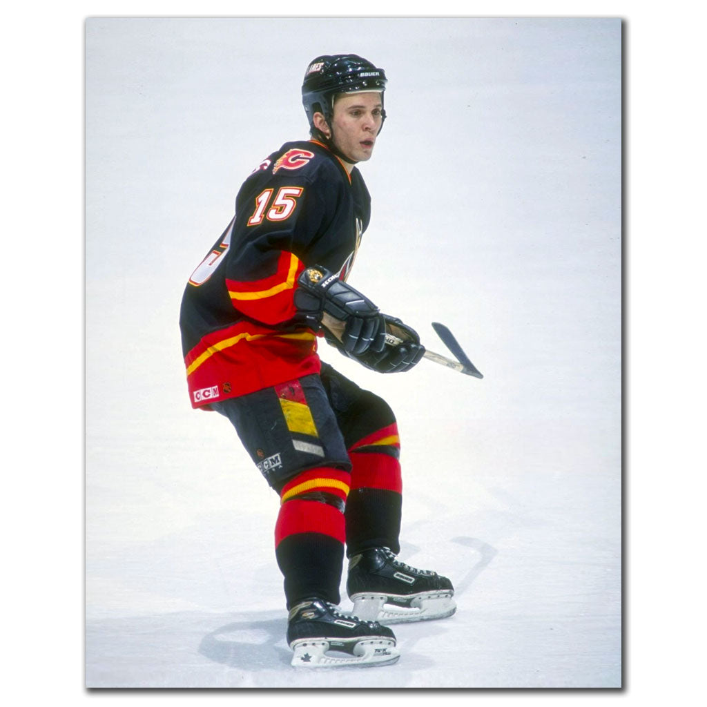 Martin St. Louis Pre-Order Calgary Flames Autographed 8x10 (1)