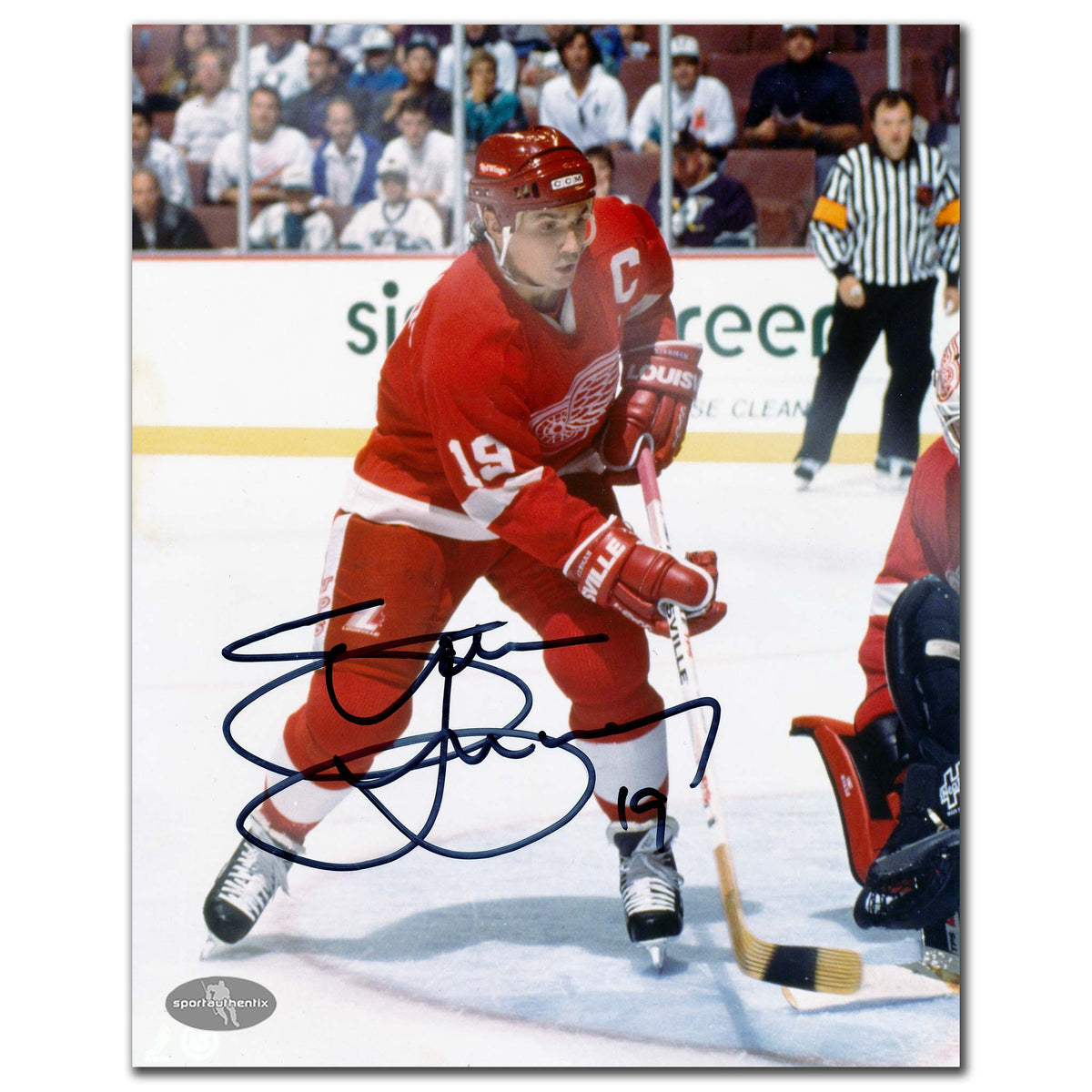 Steve Yzerman Detroit Red Wings Action Autographed 8x10 - Sport Authentix Inc